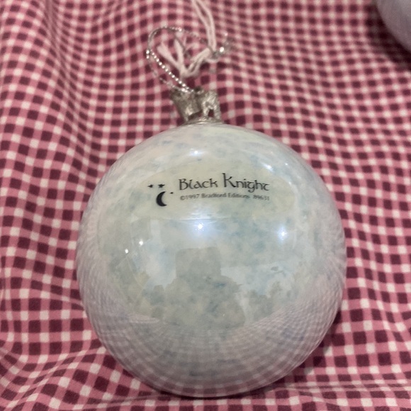 Bradford Editions two piece ornament collection( blue) - Picture 3 of 9